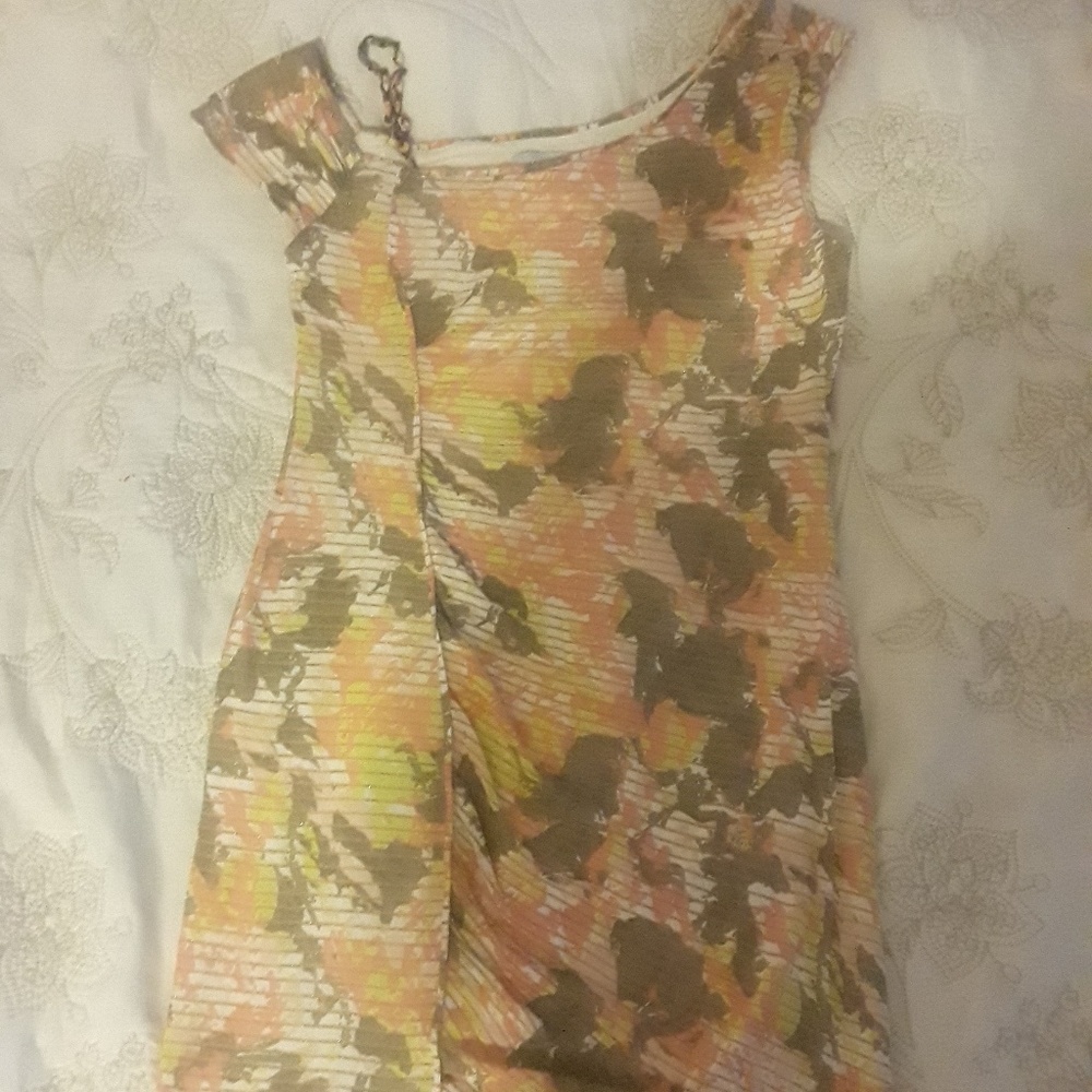 Dress - Picture 3 of 5